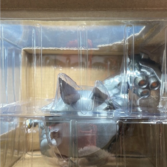 POP! Overwatch 178 Reinhardt Large - Picture 4 of 4